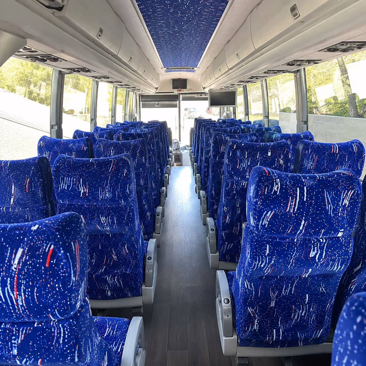 conroe charter bus hero 2