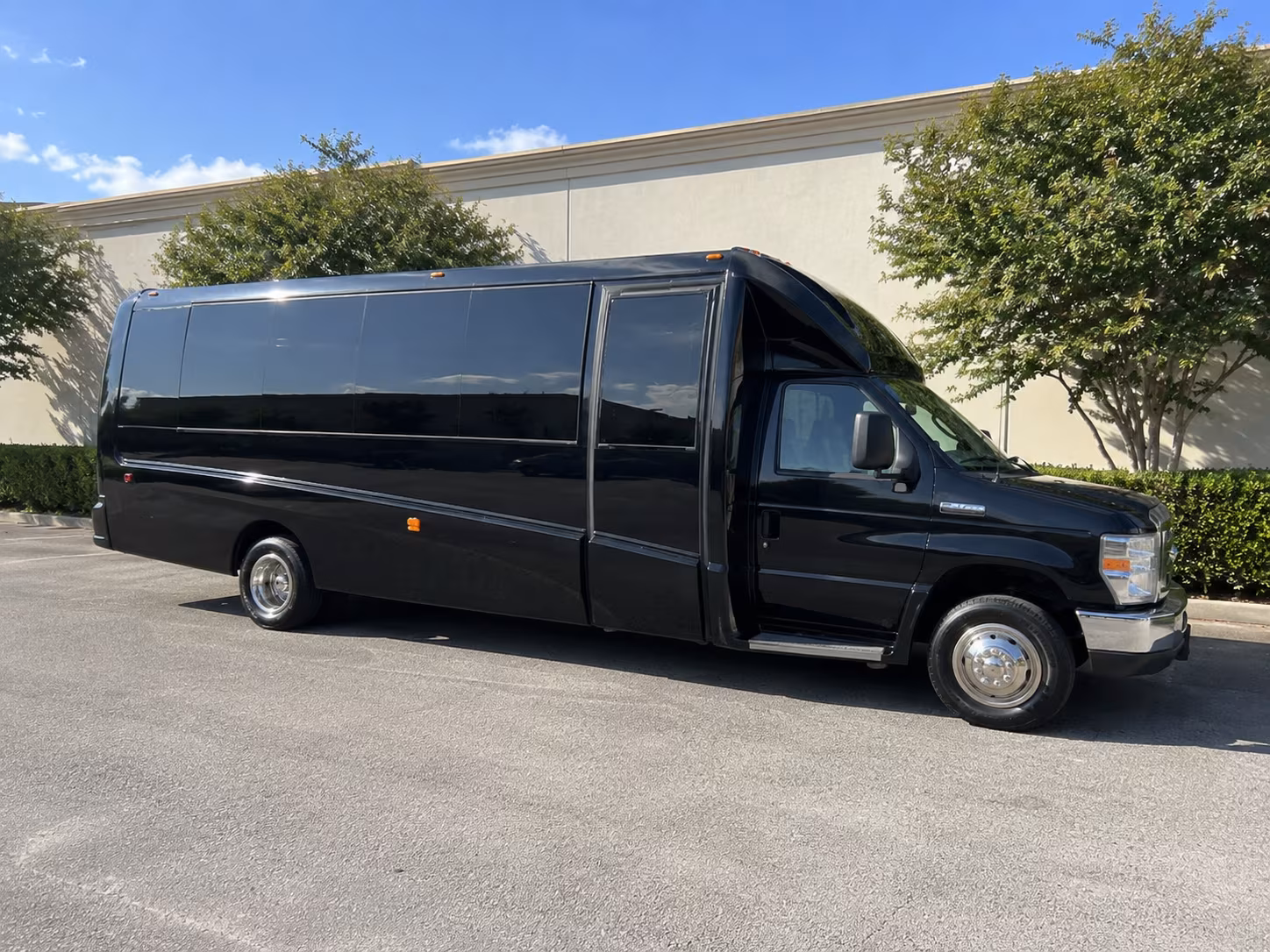 conroe quinceanera sweet 16 party bus rental