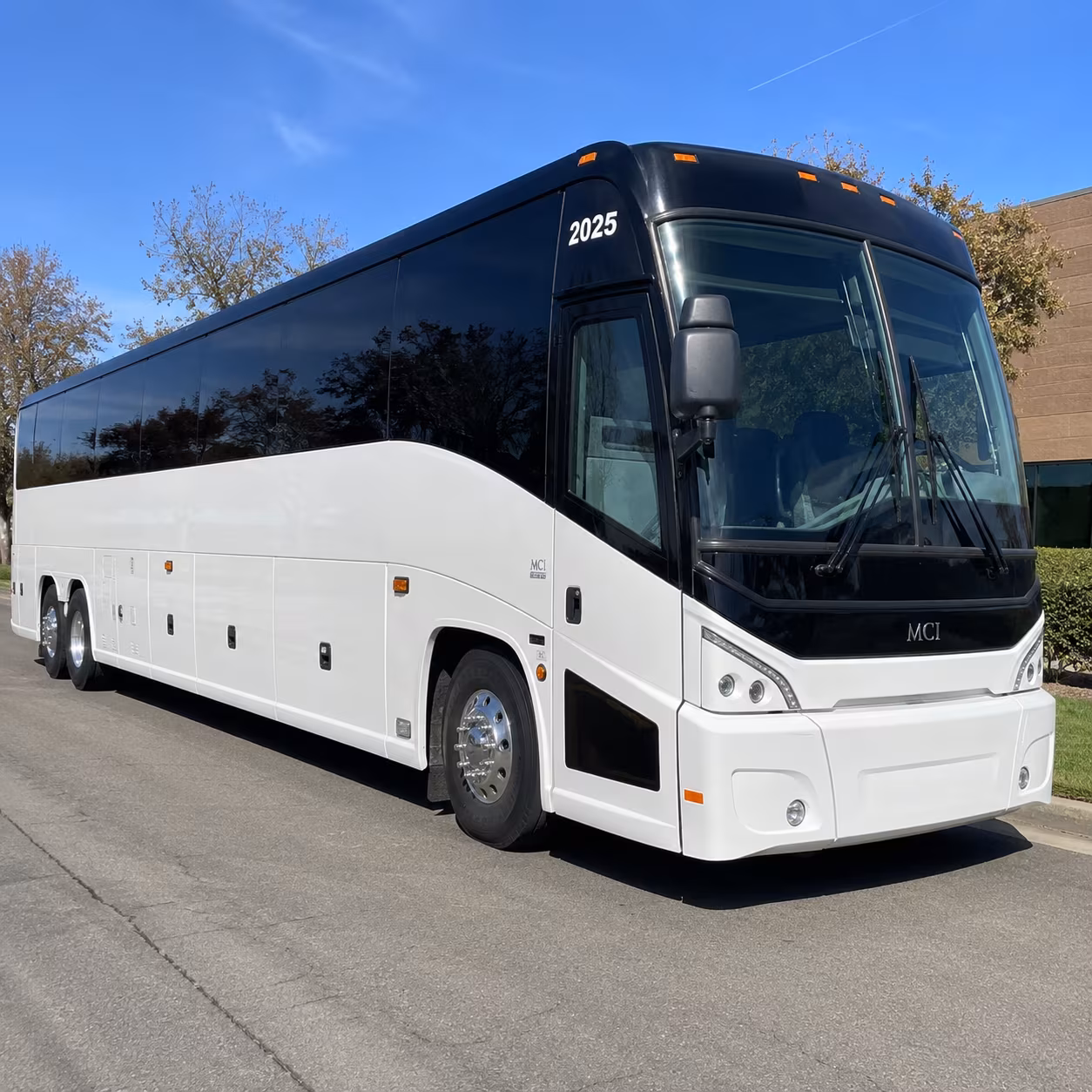 group bus rentals to toyota center and house of blues houston